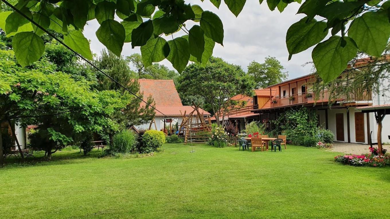 Rybarska Basta Vikletice - Nechranice Villa Kwon Exterior foto